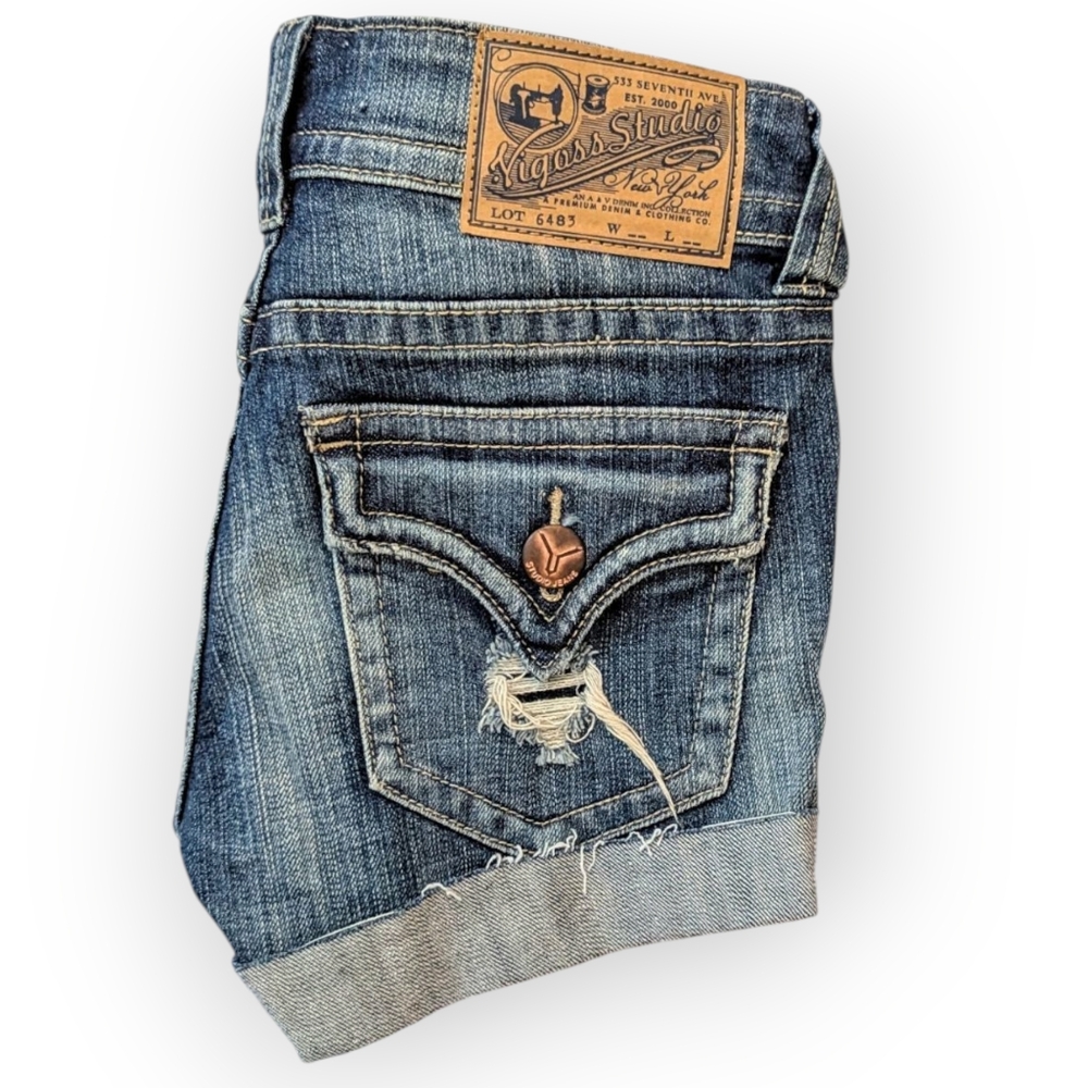 Vigoss Studio NWOT 24 The New York Short Distressed Denim Jean shorts